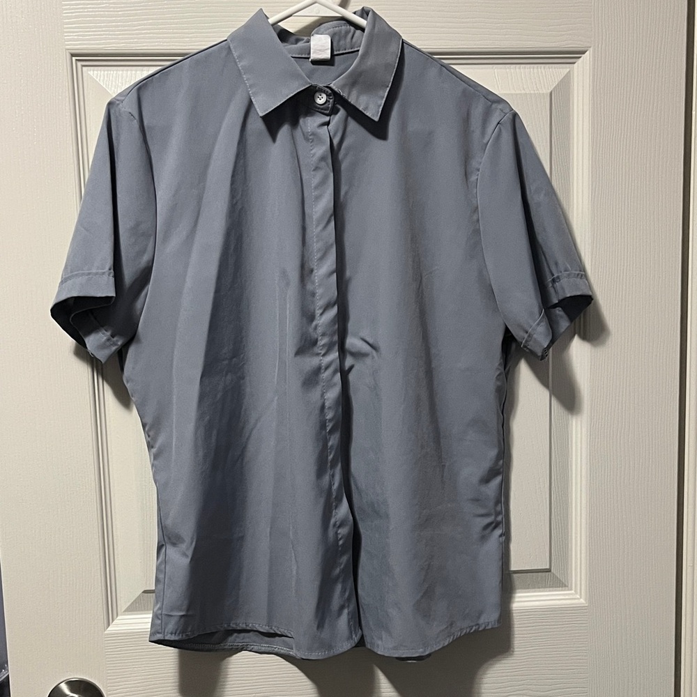 Never Worn Women's Silvery-Gray Button Down Dress Shirt Large Office Business